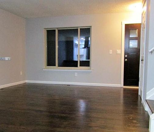 2nd image of 19080 Arlington Dr