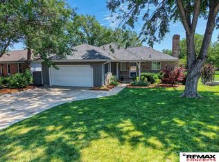 1510 S 77th St, Lincoln, NE 68506