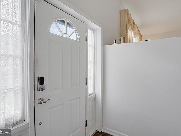 4th image of 30 Bertrand Dr