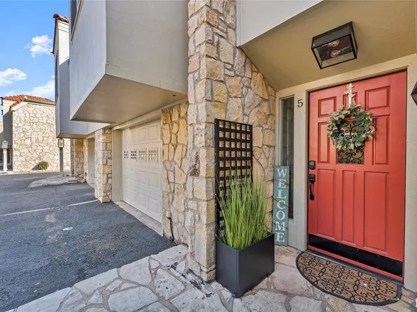 200 Free Rein Unit 5, Horseshoe Bay, TX 78657