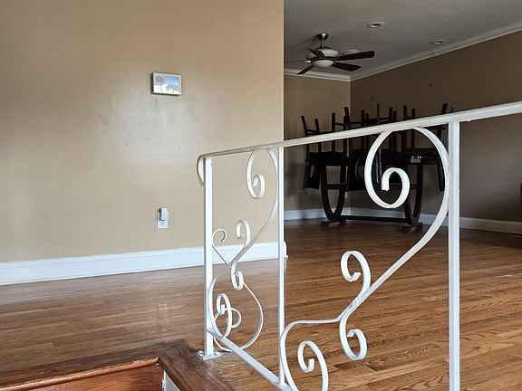 Front walk-up stair case into house