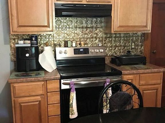 5th image of 3345 E Shelbiana Rd