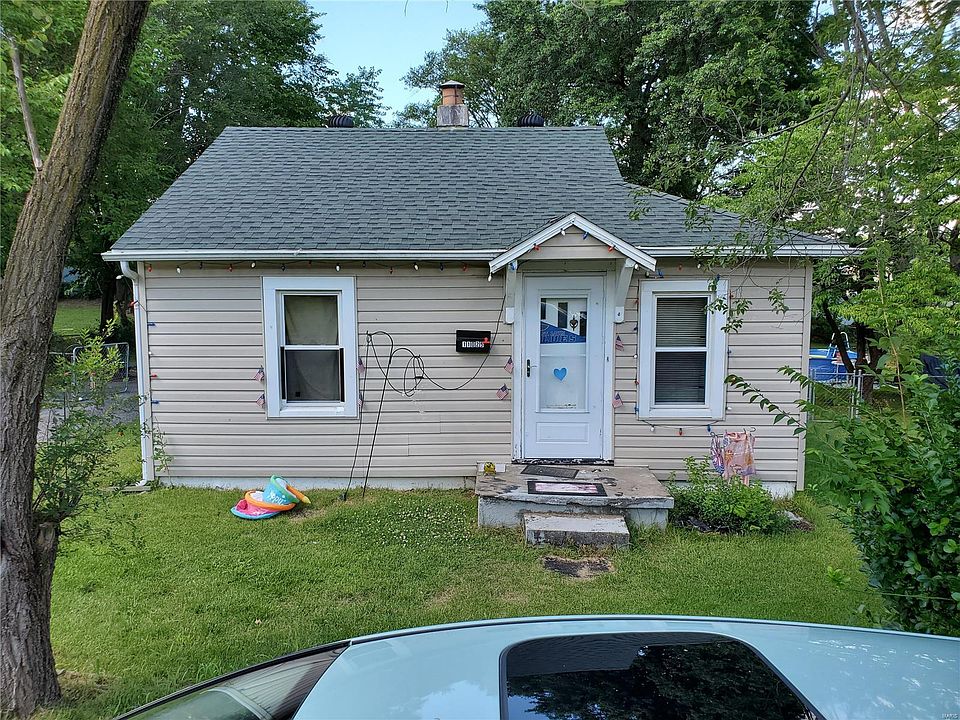 1st image of 11025 Ivan Ave