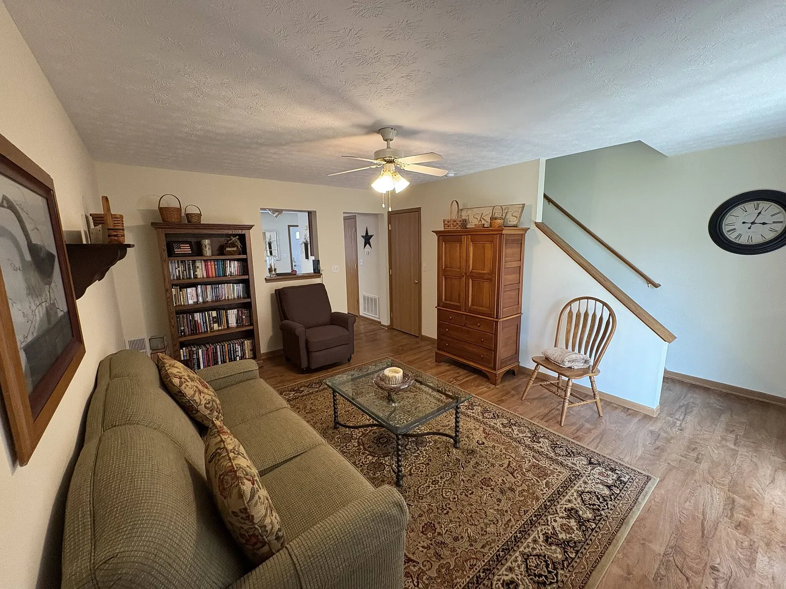 3 bed, 1800 sqft, $1,400 — Photo 4