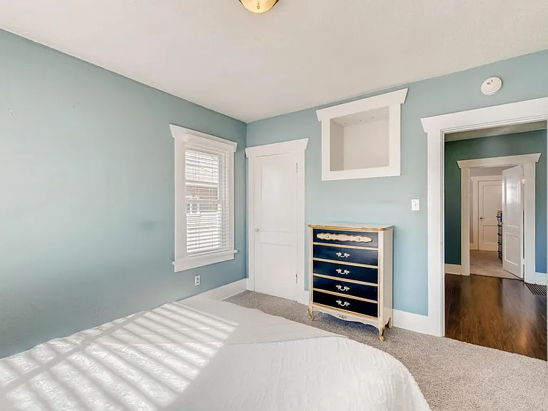 1122 N 7th St — Photo 13