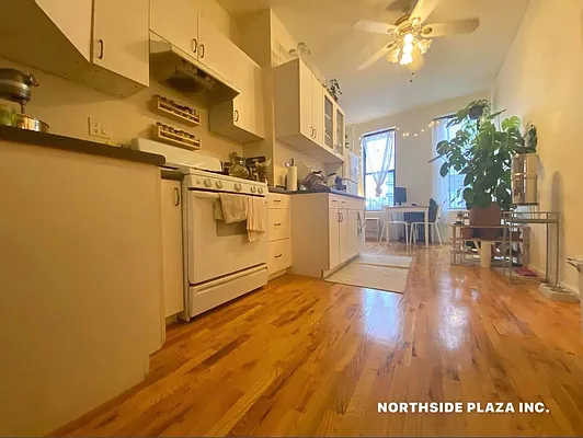 Rented by Northside Plaza Inc. | media 4