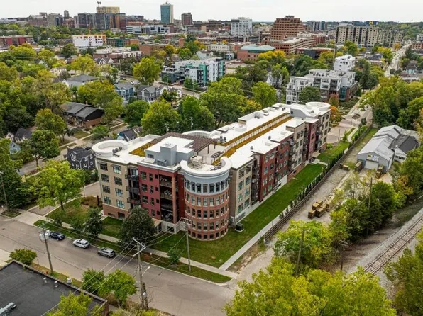 218 W Kingsley St #305, Ann Arbor, MI 48104