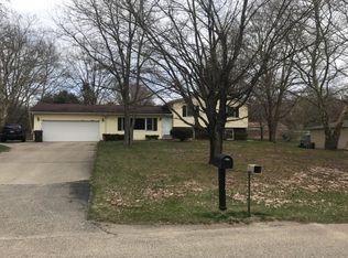 48809 Woodhenge Dr, Mattawan, MI 49071