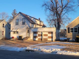 221 Colfax Ave NE, Hector, MN 55342
