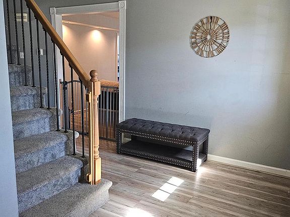 5th image of 513 Valmore Rd