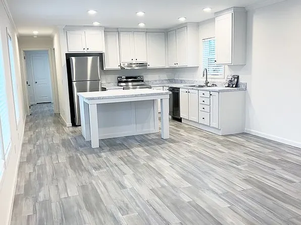 76 Dell Ln, Rustburg, VA 24588