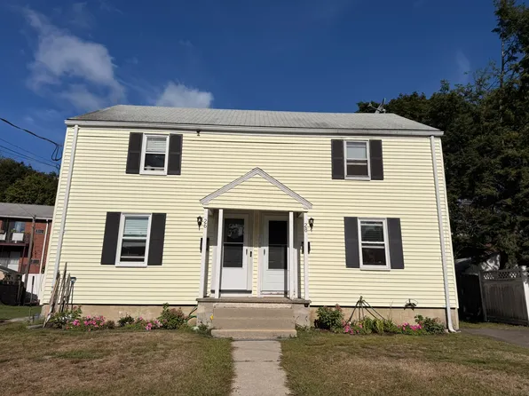 28 Hamilton Rd #26, Wakefield, MA 01880