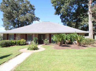 15805 Confederate Ave, Baton Rouge, LA 70817