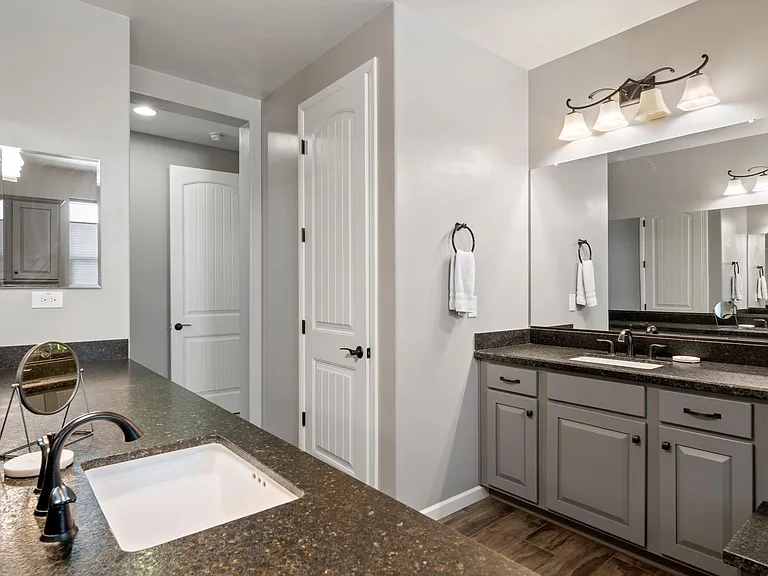 3921 Gold Ridge Rd — Photo 11