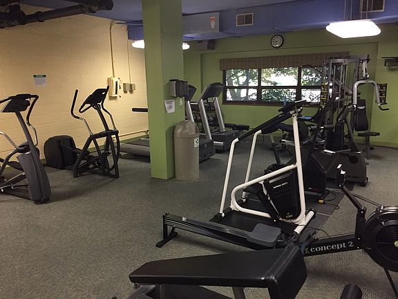 Buildiing FItness Center