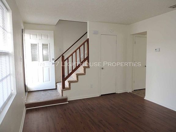 3rd image of 170 Kitty Hawk Sq