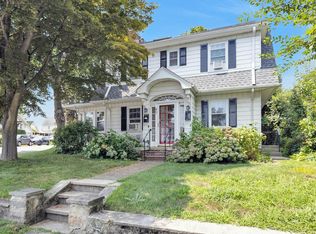 43 Mohegan Ave, Stamford, CT 06902