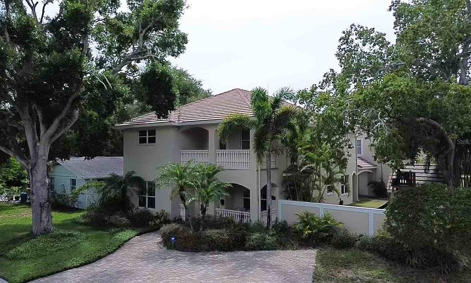 1st image of 2301 S HALE AVENUE