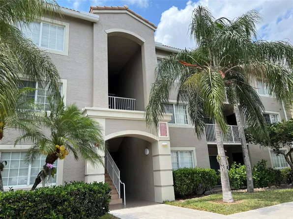 5065 Wiles Rd #103, Coconut Creek, FL 33073