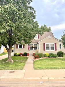 624 W Crawford St, Salina, KS, 67401