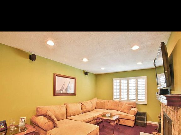 2nd image of 29637 Strawberry Hill Dr