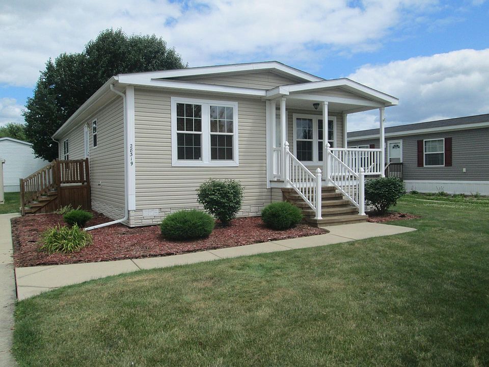 1st image of 28319 Beechwood Dr #234