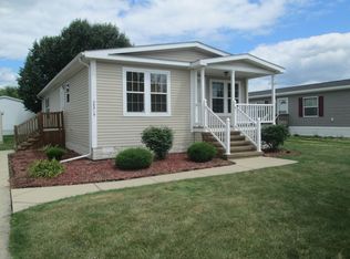28319 Beechwood Dr #234, Flat Rock, MI 48134