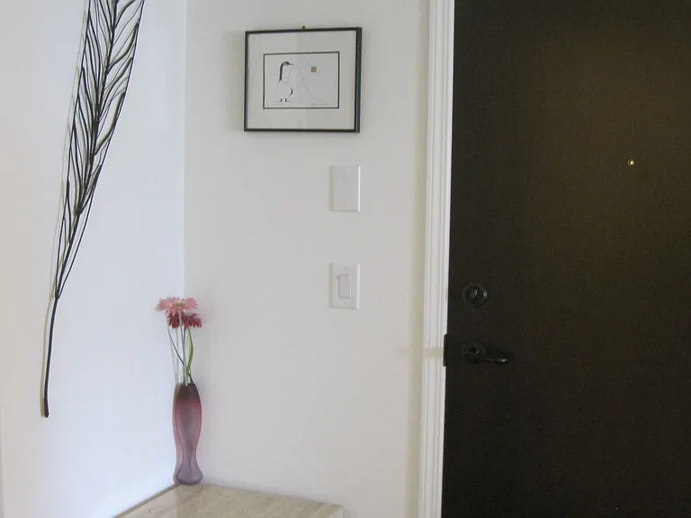 385 Prince Of Wales Dr #1107 — Photo 2