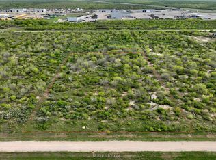 2 Private Road Frio Ests, Moore, TX 78057