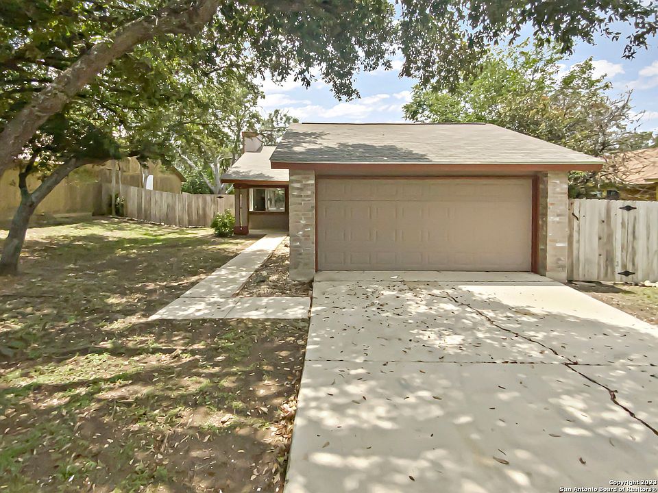 1st image of 16615 SALTGRASS ST