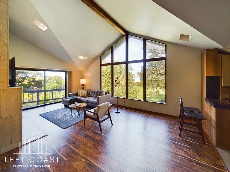 132 Salishan Dr — Photo 82
