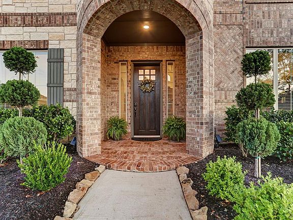 4th image of 9322 San Marco Dr