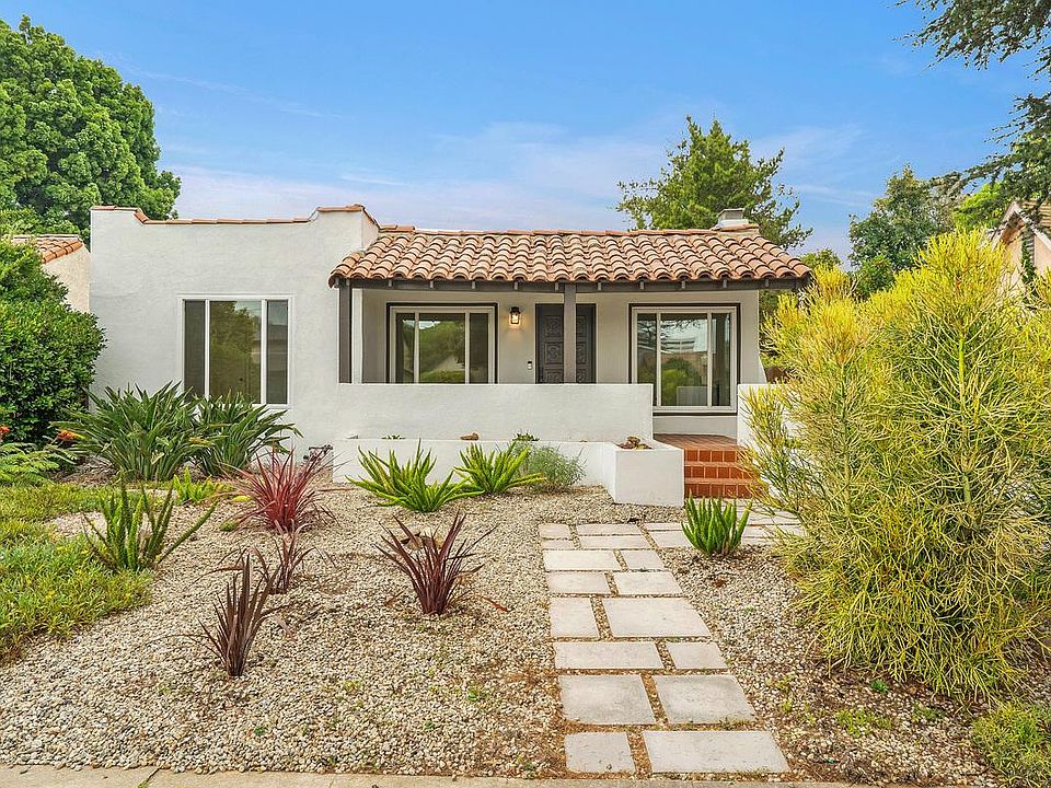 1st image of 2138 Veteran Ave