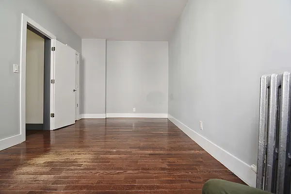 Rented by Hagstrom Management Inc | media 12