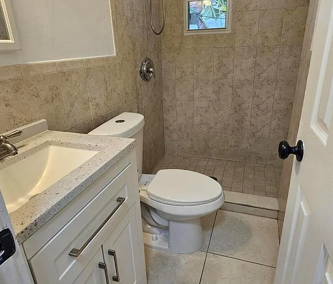 425 Ardmore Rd #3 — Photo 8