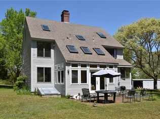 20 Haffenreffer Ln, Little Compton, RI 02837