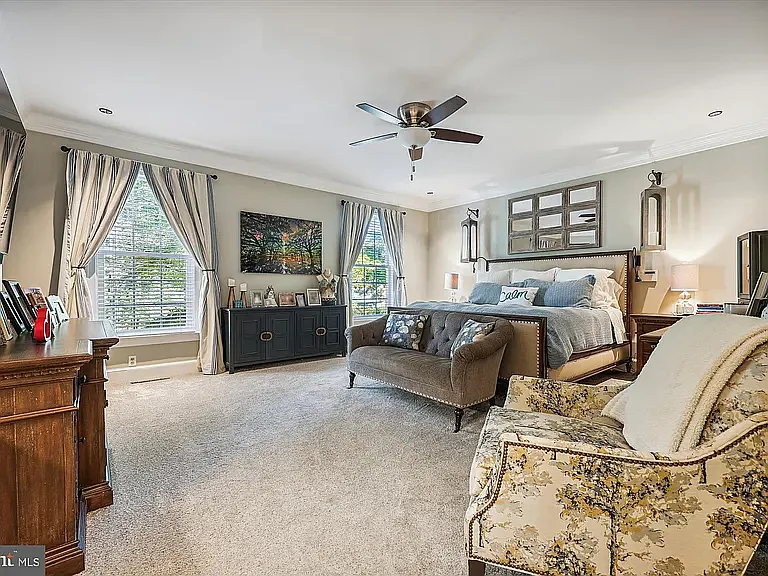 14708 Westbury Rd — Photo 66