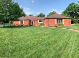 400 S Missouri Ave, Belleville, IL 62220