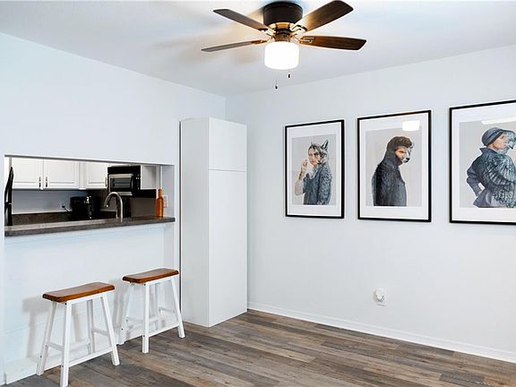 5th image of 4405 W Fair Oaks Ave APT 17