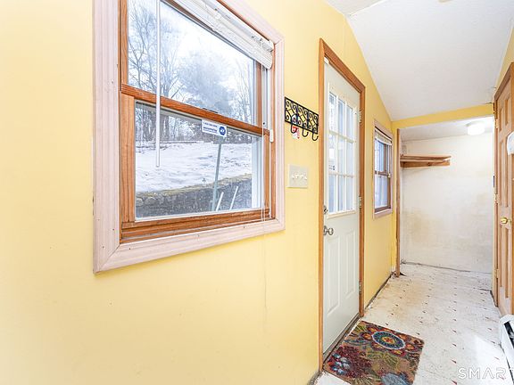 5th image of 167 West West Hill Road