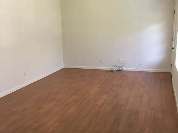 3rd image of 120 N Brighton St APT E