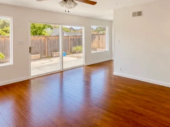 1635 Sierra St #A, Redwood City, CA 94061