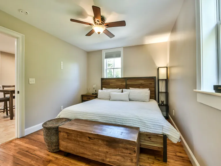 2 Harlem Ct — Photo 18