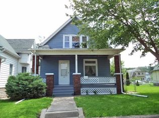 1023 15th St, Rock Island, IL