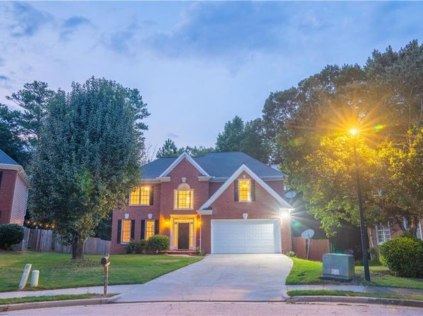 3819 Meandering Way SW, Lilburn, GA 30047