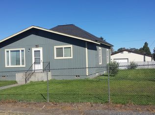 310 SE Warsaw St, Redmond, OR 97756