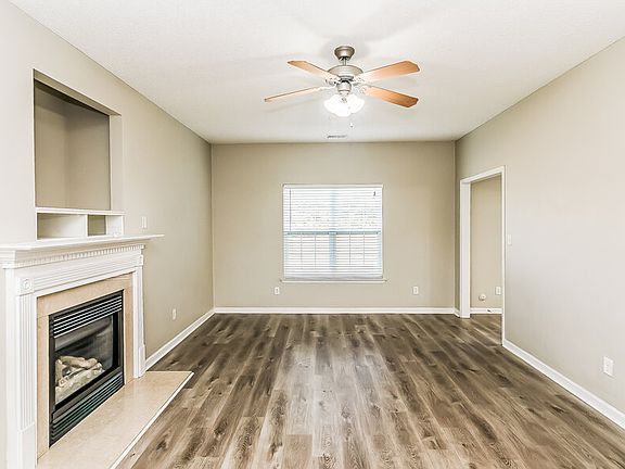 4th image of 601 Prickly Pear Dr