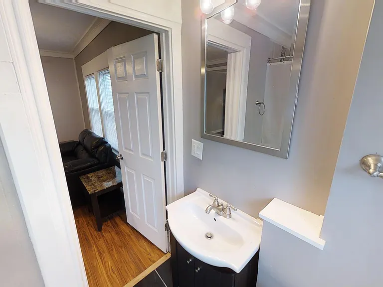105 Comstock Ave #3 — Photo 5