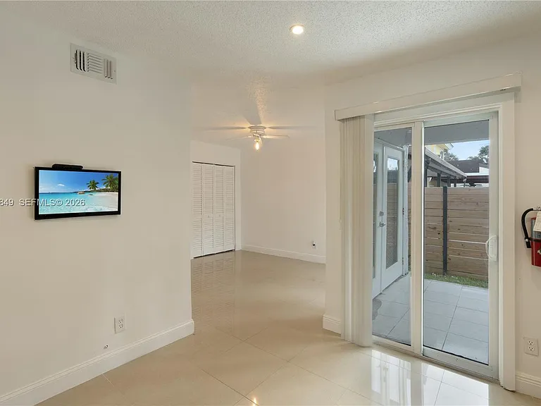 9587 SW 148th Avenue Cir S — Photo 11