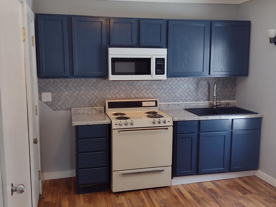 214 W Humbird St 2, Rice Lake, WI 54868 Zillow